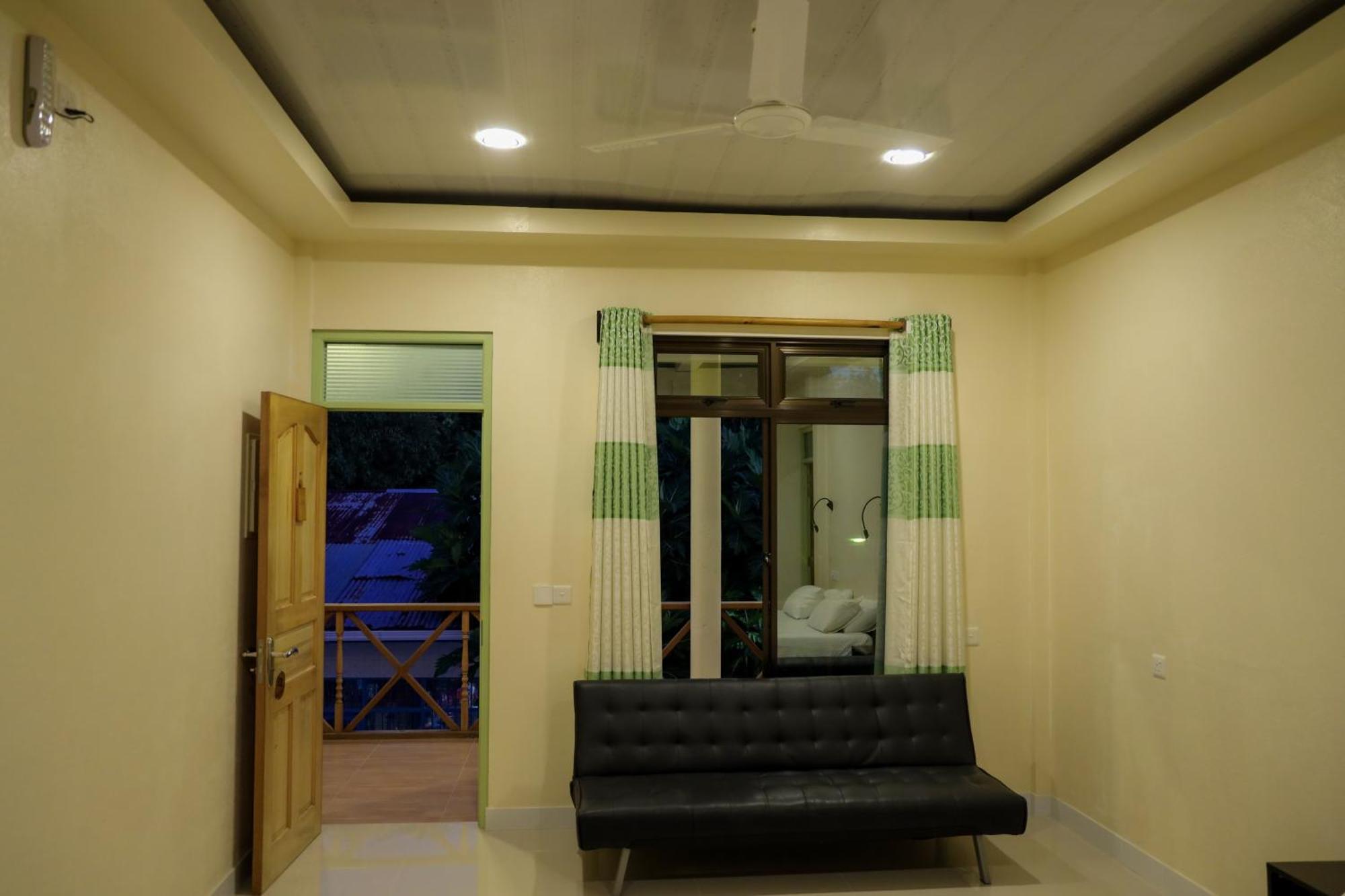 Shifa Lodge Maldives Feridhoo Esterno foto