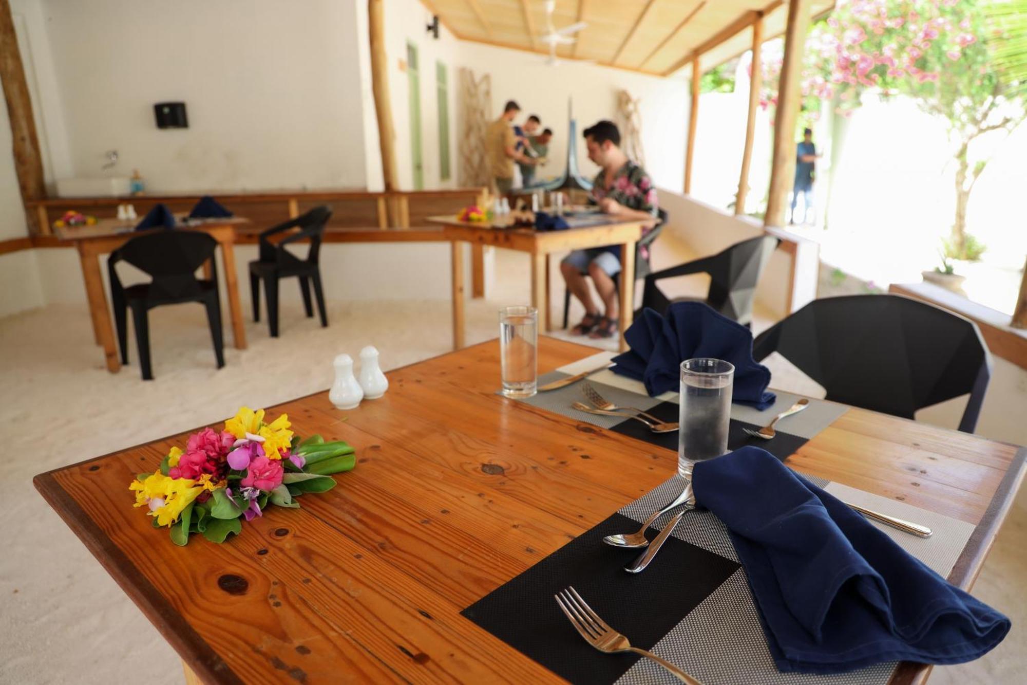 Shifa Lodge Maldives Feridhoo Esterno foto