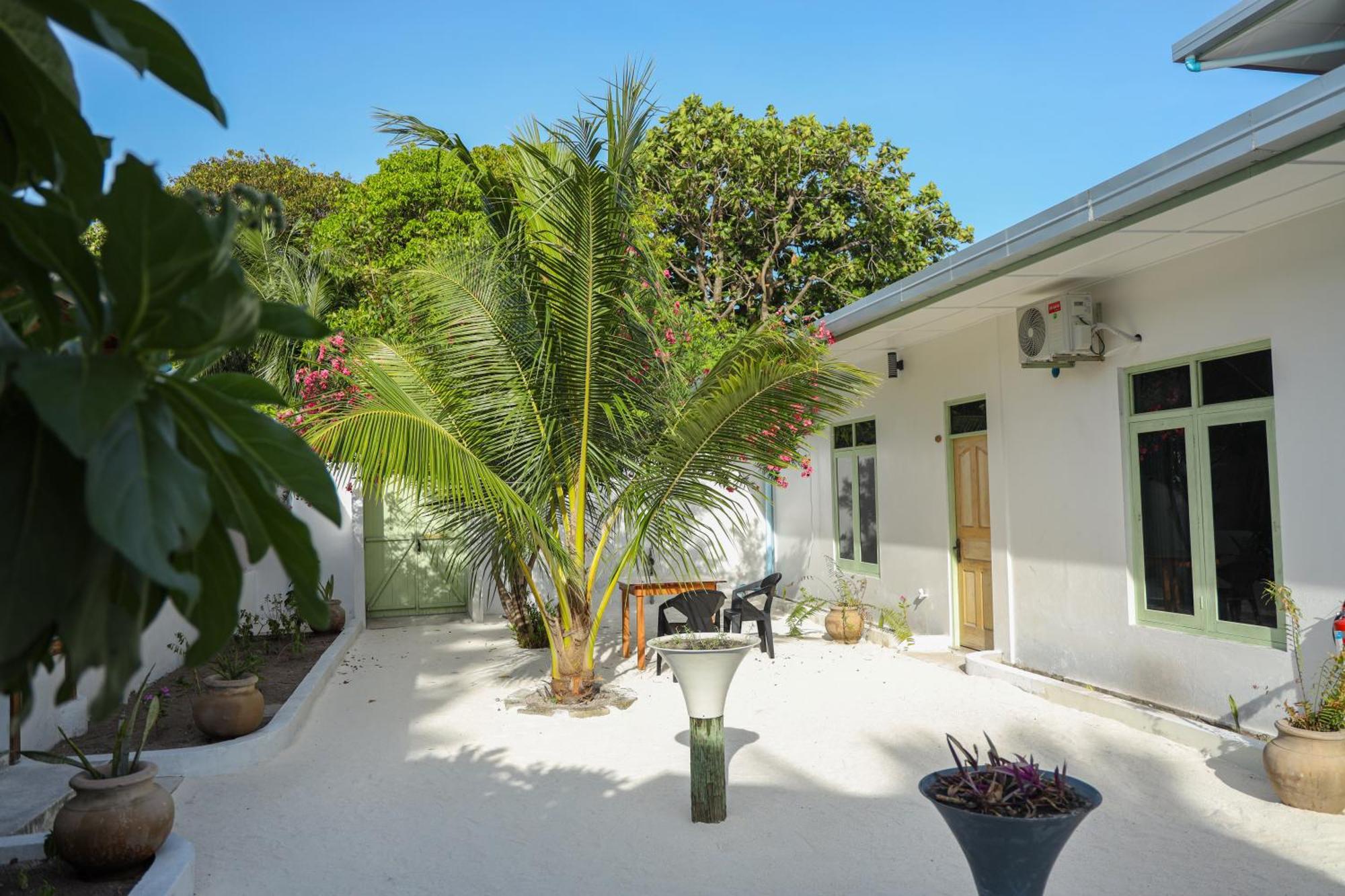 Shifa Lodge Maldives Feridhoo Esterno foto