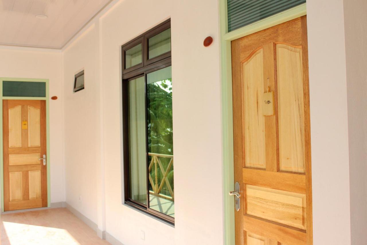 Shifa Lodge Maldives Feridhoo Esterno foto